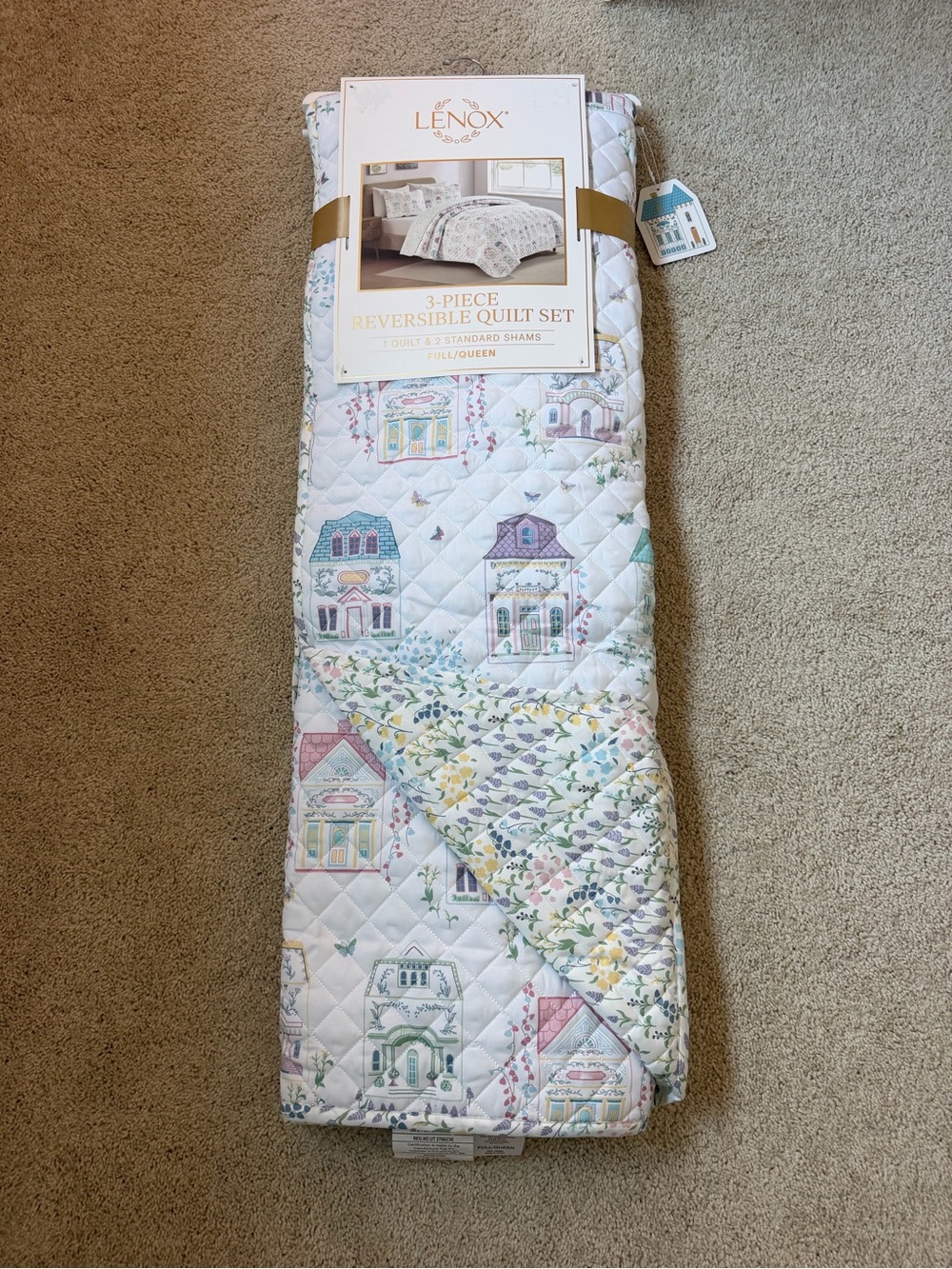 Lenox Spice Village Reversible Quilt Set with Pastel Floral FULL/QUEEN - Picture 3 of 6